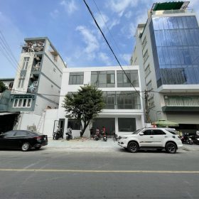 Bán nhà mặt tiền đường Cửu Long quận 10